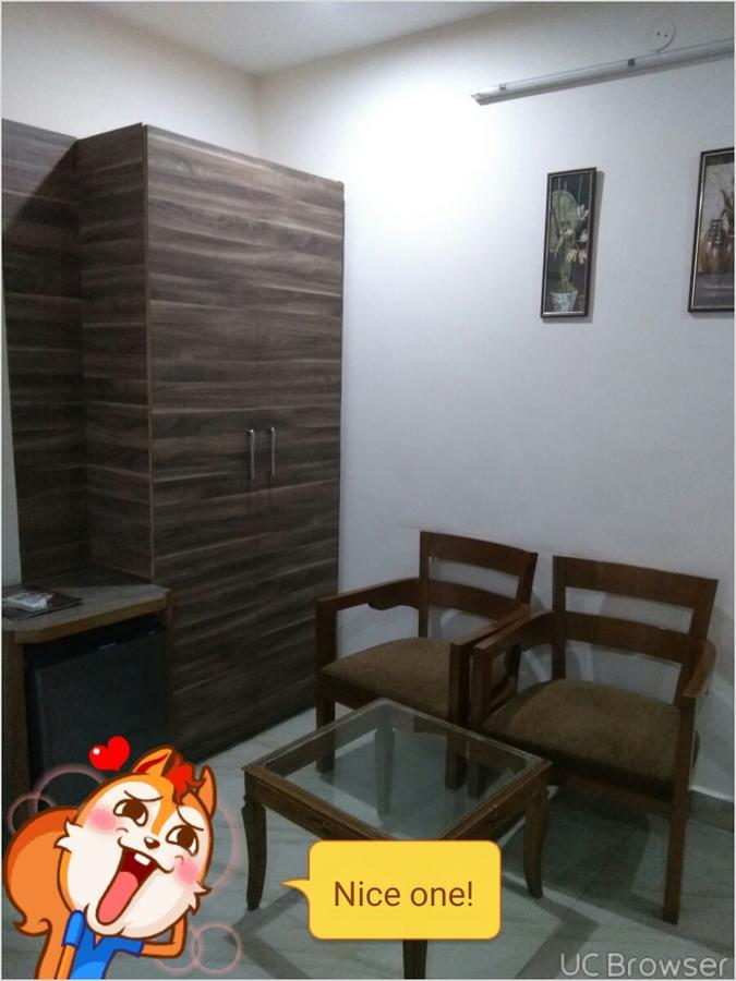 Hotel Palace Hoshiarpur ภายนอก รูปภาพ
